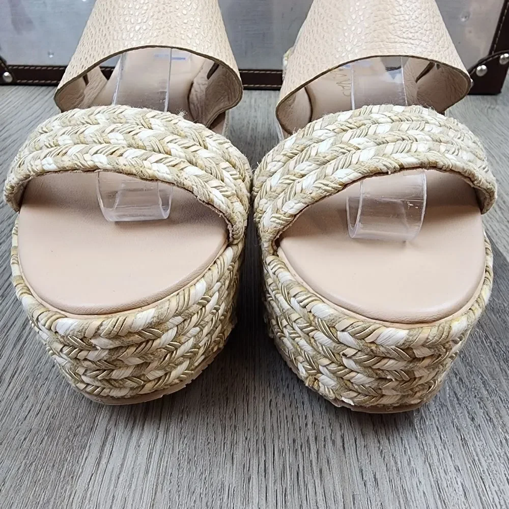 Kaanas Montpellier Wedge Sandals size 8
